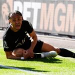 Simons „zlomil srdce“, pretože hviezda Tottenhamu potvrdila, že vynechá zostup a majstrovstvá sveta