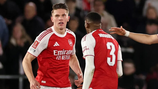 Sledujte FA Cup: Southampton v 85. minúte opäť získal vedenie nad Arsenalom
