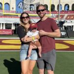 Slepý bývalý USC long snapper zistí, že trójske kone sú opäť jeho chrbtom