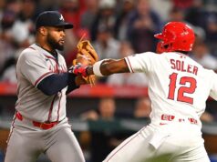 Soler a Reynaldo Lopez dostali po bitke v MLB suspendáciu na 7 zápasov Soler a Reynaldo Lopez dostali po bitke v MLB suspendáciu na 7 zápasov