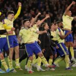 Hráči Southamptonu oslavujú v záverečnom hvizde po štvrťfinále Emirates FA Cup proti Arsenalu