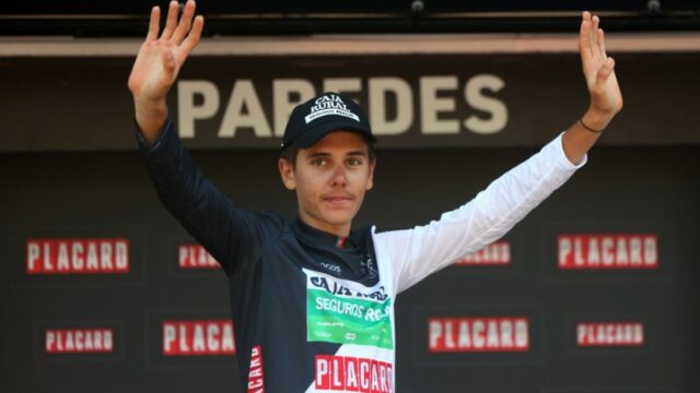 Španielsky cyklista Guardeno bol po tréningovej havárii letecky prevezený na jednotku intenzívnej starostlivosti | Cyklistické novinky
