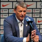 Športový riaditeľ US Soccer Matt Crocker náhle odchádza do Saudskej Arábie