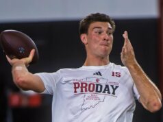 Správa: Fernando Mendoza sa neplánuje zúčastniť draftu NFL Syndikácia: The Herald-Times