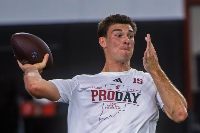 Správa: Fernando Mendoza sa neplánuje zúčastniť draftu NFL Syndikácia: The Herald-Times