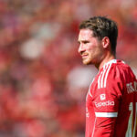 Správa: Giganti La Ligy sa zapojili do boja o záložníka Liverpoolu