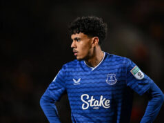 Správa: Giganti z Ligue 1 sa snažia získať obrancu Evertonu Správa: Giganti z Ligue 1 sa snažia získať obrancu Evertonu