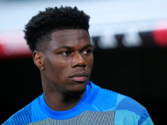 Správa: Manchester United zvažuje prestup za stredopoliara Realu Madrid Správa: Manchester United zvažuje prestup za stredopoliara Realu Madrid