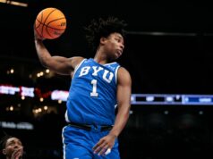 Správa: Strážca Roberta Wrighta III. zostáva v BYU Basketbal NCAA: Druhé kolo veľkého konferenčného turnaja 12 – Západná Virgínia vs BYU