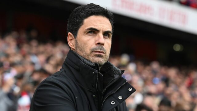 Mikel Arteta sa snaží vyhrať s Arsenalom neskutočné double