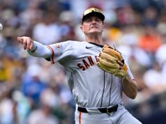 Správy MLB: Hráč Giants má ostrú výmenu názorov so spoluhráčom Správy MLB: Hráč Giants má ostrú výmenu názorov so spoluhráčom