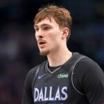 Správy NBA: Cooper Flagg z Mavericks hovorí, že jeho nováčikovská sezóna je „duševne náročná“