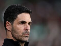 Správy z Arsenalu: Mikel Arteta povedal, že hviezda môže byť „kľúčovou“ v pretekoch o titul po komplikácii pri aktualizácii zranenia Mikel Arteta počas zápasu Sporting CP vs Arsenal