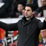 Španielsky manažér Arsenalu Mikel Arteta reaguje počas prvého zápasu Ligy majstrov UEFA, Last16, prvého zápasu Bayer 04 Leverkusen vs Arsenal v Leverkusene v západnom Nemecku 11. marca 2026.