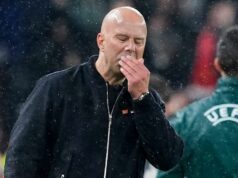 Správy z Liverpoolu: Arne Slot vyhodil tvrdenie, keď brat Trenta Alexandra-Arnolda vystrelil Arne Slot