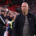 Arne Slot pred zápasom štvrťfinále 2025/2026 Ligy majstrov UEFA medzi Liverpool FC a Paris Saint-Germain FC na Anfielde.