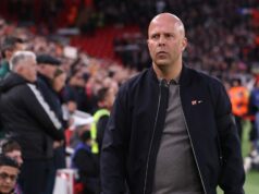 Správy z Liverpoolu: Objavuje sa budúci šepot Arna Slotu, ako ikona Reds tipovaná na manažérsku prácu Arne Slot pred zápasom štvrťfinále 2025/2026 Ligy majstrov UEFA medzi Liverpool FC a Paris Saint-Germain FC na Anfielde.