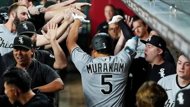 Správy z MLB: Munetaka Murakami z White Sox a Colson Montgomery sa zapísali do histórie s homerovými sériami
