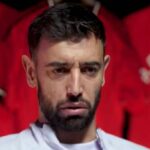 LONDÝN, ANGLICKO - 18. apríla: Bruno Fernandes z Manchestru United počas zápasu Premier League medzi Chelsea a Manchester United na Stamford Bridge 18. apríla 2026 v Londýne v Anglicku. (Foto: Julian Finney/Getty Images)