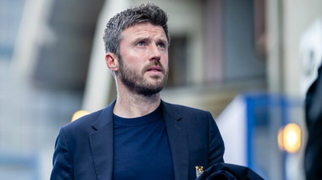 Michael Carrick chce dostať Manchester United späť na vrchol