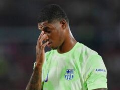 Správy z Man Utd: Marcus Rashford ‚nočný prestupový zvrat‘, keď Barcelona presťahuje za 34 miliónov libier Michael Carrick zmenil bohatstvo Manchestru United, odkedy vyhodili Rubena Amorima