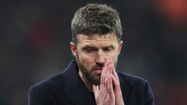 Manažér Manchestru United Michael Carrick počas zápasu Premier League medzi Bournemouthom a Manchestrom United na Vitality Stadium 20. marca 2026 v Bournemouthe v Spojenom kráľovstve. 