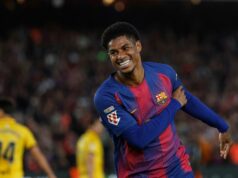 Správy z Man Utd: Vznikli pochybnosti o dvoch možnostiach výmeny Marcusa Rashforda, keď sa objavil cieľ šoku Marcus Rashford oslavuje gól Barcelony