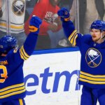 Správy z NHL: Sabres ukončili najdlhšie aktívne sucho v play-off v histórii ligy
