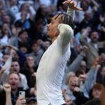 Spurs dostal penaltový verdikt, keďže Simonsovo oslavné pravidlo zmenilo dopyt | Futbal | Šport