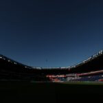 Starosta Paríža poveril začať rokovania o predaji Parc des Princes s PSG
