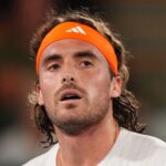 Stefanos Tsitsipas zasiahol po predčasnom odchode brutálnym „katastrofálnym“ komentárom
