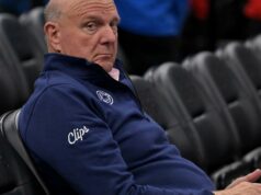 Steve Ballmer odsúdil ponuku spoluzakladateľa Aspiration na mierny trest Steve Ballmer odsúdil ponuku spoluzakladateľa Aspiration na mierny trest