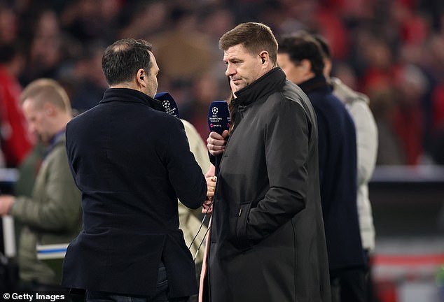 Steven Gerrard predpovedá, že manažér „príde o prácu“ po sklamanom Steven Gerrard sa obáva o budúcnosť Alvara Arbeloa ako šéfa Realu Madrid