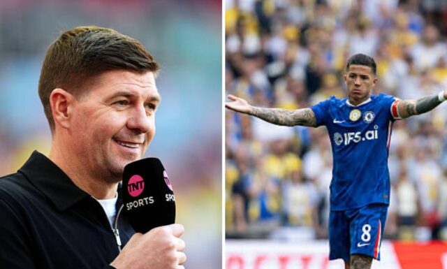 Steven Gerrard víta Enza Fernandeza po dominantnom zobrazení zápasu Chelsea vs Leeds
