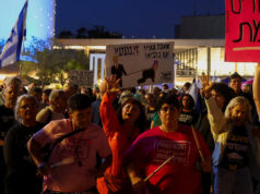Stovky Izraelčanov demonštrovali, keď sa mierové rozhovory medzi USA a Iránom zastavili | Izrael útočí na Libanon Stovky Izraelčanov demonštrovali, keď sa mierové rozhovory medzi USA a Iránom zastavili | Izrael útočí na Libanon