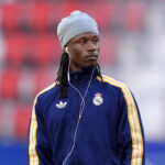 Stredopoliar Realu Madrid priťahuje veľký záujem zo strany gigantov PSG a Premier League