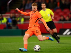 Stredopoliar podporil, aby sa Barcelona posunula Stredopoliar podporil, aby sa Barcelona posunula