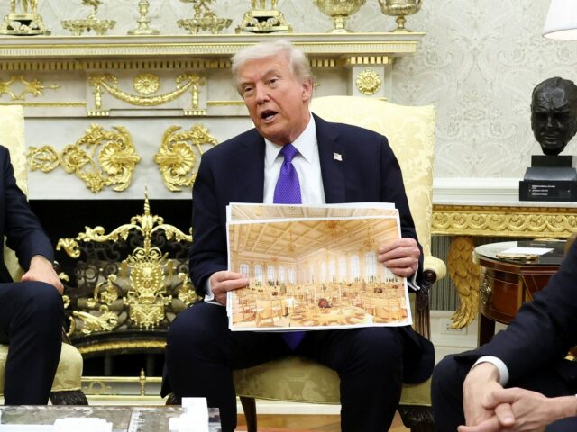 Sudca zastavil projekt Trumpovej tanečnej sály; Trump hovorí, že práca môže pokračovať | donald Trump
