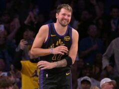 Súhrn NBA: Lakers porazili Cavs a LeBron James získal rekordné 1 229. víťazstvo NBA: Cleveland Cavaliers v Los Angeles Lakers