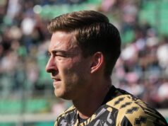 Syn Jurgena Klinsmanna si zlomil krk pri hororovom zranení, keď sa svetový pohár skončil | Futbal | Šport Syn Jurgena Klinsmanna si zlomil krk pri hororovom zranení, keď sa svetový pohár skončil | Futbal | Šport