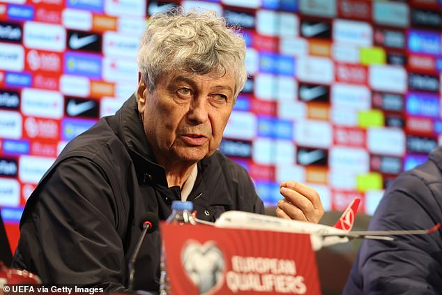 Syn futbalového trénera bývalého manažéra Ligy majstrov opúšťa derby svojho Mircea Lucescu je v kóme a údajne dostal len niekoľko dní života po infarkte