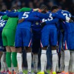 Hráči Chelsea v tlačenici pred januárovou remízou s Manchestrom City