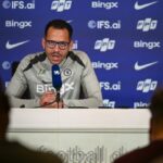 Tlačová konferencia Liama ​​Roseniora NAŽIVO - šéf Chelsea o správach o zranení, tlaku a tripe v Brightone