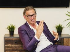 Tony Adams naráža na Arsenal a Mikel Arteta: „Prečo potom potrebujete manažéra?“ Tony Adams hovorí o Arsenale pred nedeľňajším súbojom s Man City