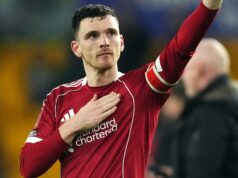 Tottenham po ‚rozhovoroch‘ požiadal o prestup Andyho Robertsona, ale platí jedna podmienka Andy Robertson