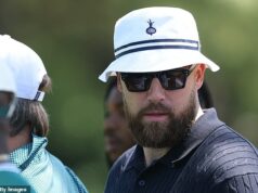 Travis Kelce pozastavuje posledné fázy svadobných plánov Taylor Swift na cestu do Augusty, aby si pozrela The Masters Travis Kelce sa medzi šomraním o svojich svadobných plánoch s Taylor Swift objavil neohrozene