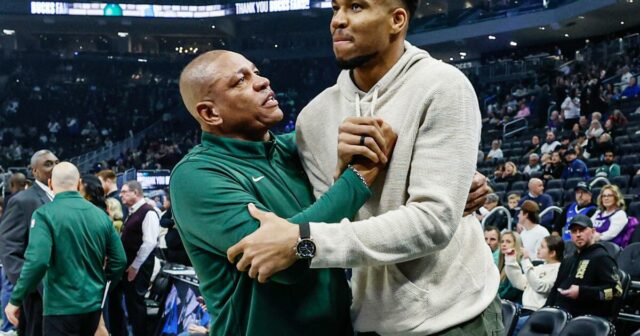 Tréner HOF Doc Rivers v Milwaukee. Je na rade Giannis Antetokounmpo?
