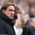 Leeds zostal rozzúrený po tom, čo bezpečnostní funkcionári urobili nezvyčajný zásah pred zápasom FA Cupu s Leedsom