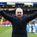 Tréner víťaza Premier League zomrel ako klub „zničený“ smrťou „legendy“ | Futbal | Šport