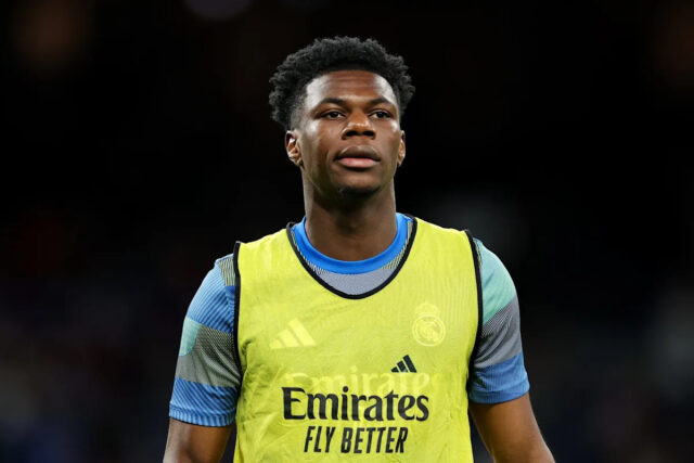 Tri možnosti pre Arbeloa nahradiť kľúčového stredopoliara vs Bayern Mníchov po suspendácii
